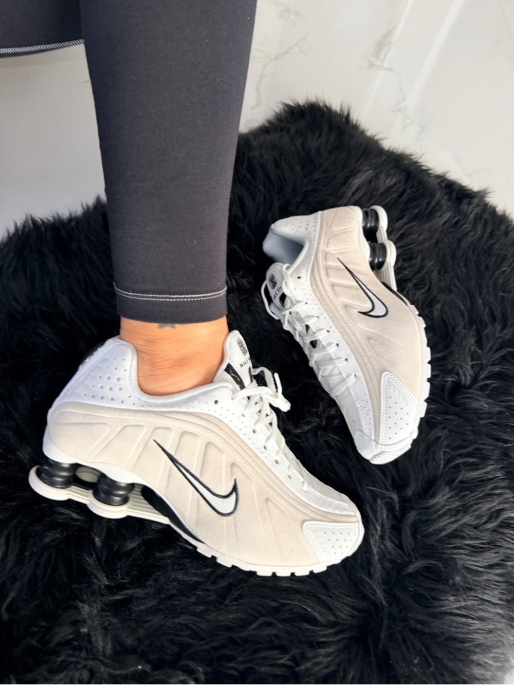 Nike shox R4